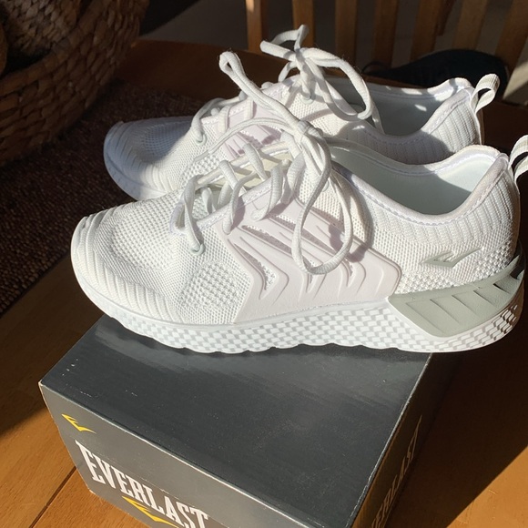 NIB Everlast sneakers - Picture 2 of 5